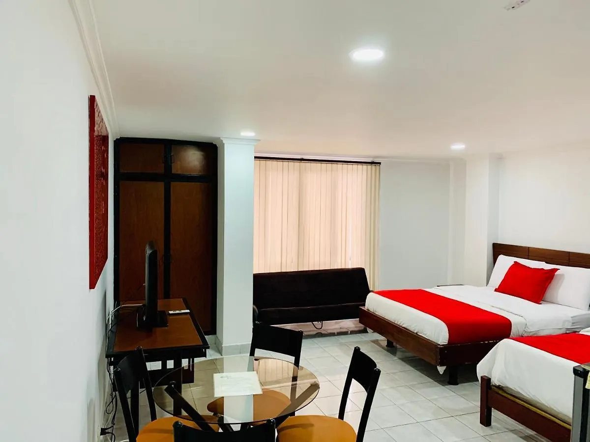 Apartaestudio Amoblado De Un Solo Ambiente- Quinta Paredes Corferias Bogota 0*,  Colombia